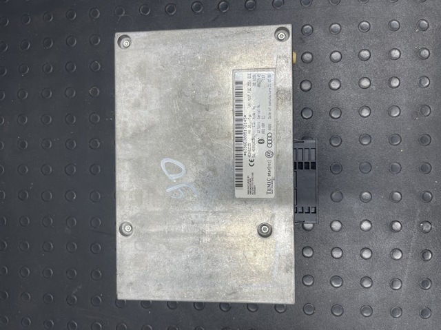 Блок керування Bluetooth 4E0910336L VAG