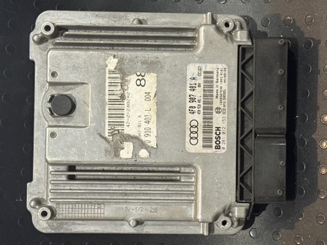 Блок двигуна 4F0907401A VAG