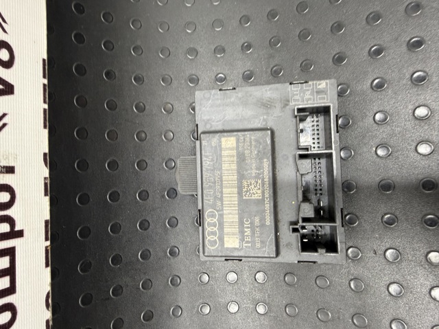 Блок управління комфорту 4F0959794F VAG