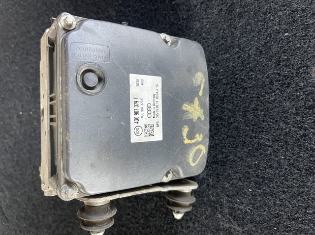 Блок управління АБС (ABS) 4G0907379F VAG
