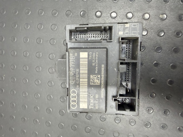 Блок комфорту передніх дверей 4L0959793B VAG