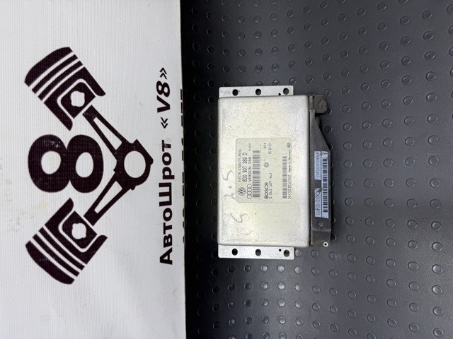 Блок керування ESP 8D0907389D VAG