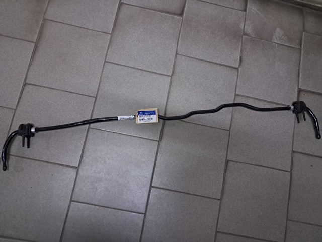 Стабілізатор задньої підвіски 555102P000 HYUNDAI