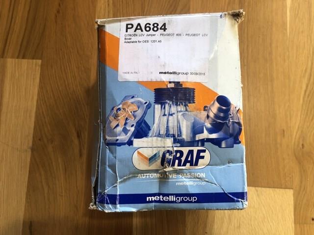 Помпа водяна, (насос) охолодження PA684 GRAF