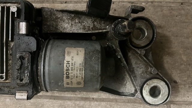 7L6955119 VAG двигун склоочисника лобового скла (трапеції