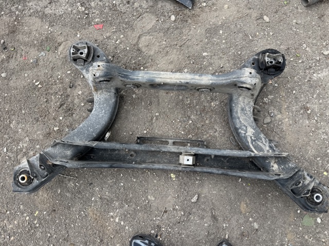 Механізм управління задньої осі A2043504808 MERCEDES