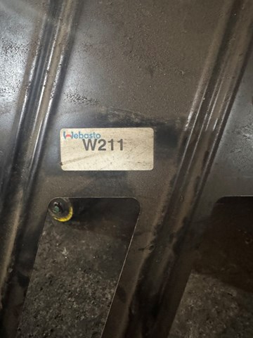 Панель люка A2117801929 MERCEDES