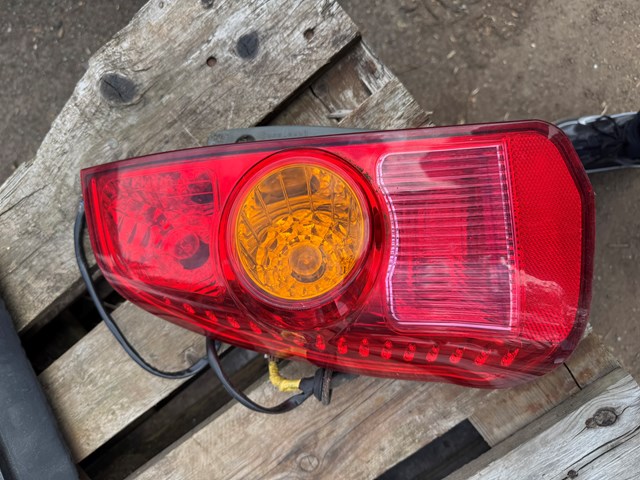 Ліхтар задній лівий MR990989 MITSUBISHI