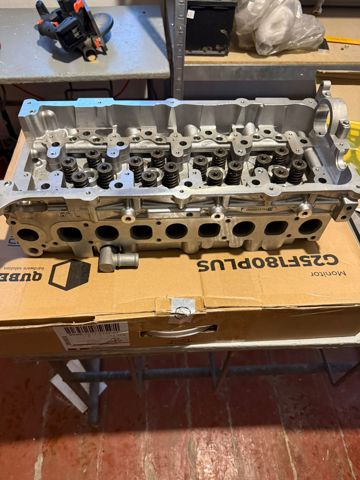 ГБЦ  двигуна 908752 AMC