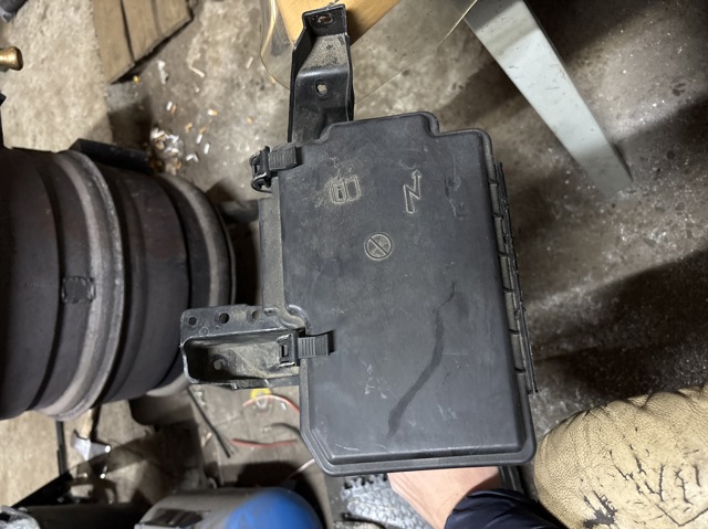 Корпус блоку запобіжників A1665400224 MERCEDES