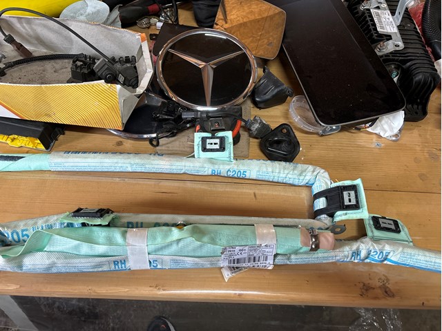 Подушка безпеки, збоку, права, AIRBAG A2058602802 MERCEDES