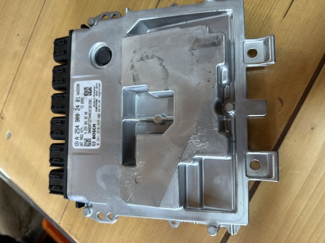 Комп'ютер двигуна A2549002401 MERCEDES