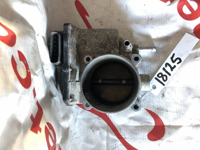 Заслінка повітряна 2203031010 TOYOTA