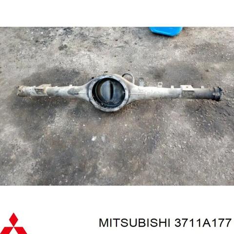 Корпус редуктора заднього моста 3711A177 MITSUBISHI
