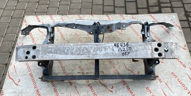 Буфер бампера переднього 5213153060 TOYOTA