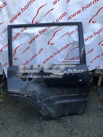 Двері задні 6700442121 TOYOTA