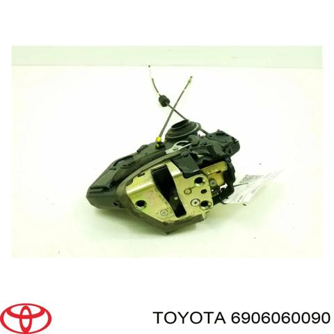 Замок задніх дверей, лівих 6906060090 TOYOTA