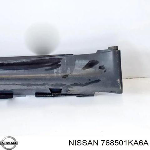 Накладка зовнішня (молдинг) порога, правий 768501KA6A NISSAN