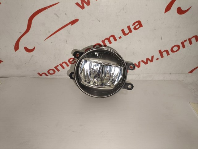 Права протитуманні фари 8121112180 TOYOTA