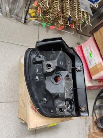 Фара задня права зовнішня 8155048020 TOYOTA
