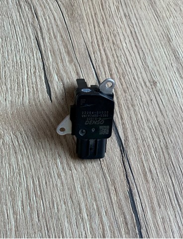 Датчик потоку повітря 222040V020 TOYOTA