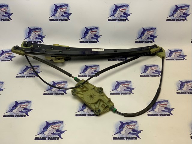 Механізм стеклопідйомника дверей передніх, лівих 4L0837461B VAG