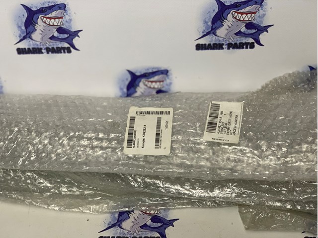 Обшивка стійки кузова внутрішня, передня права 4L0867234B VAG