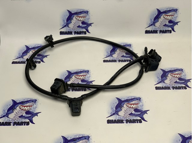 Форсунка омивача лобового скла A1668600992 MERCEDES