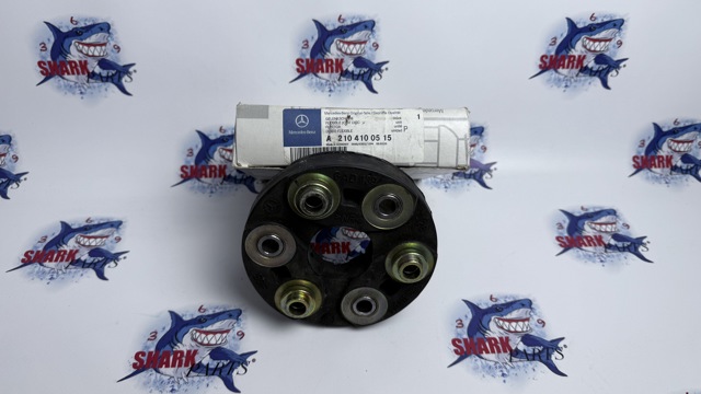 Карданний шарнір A2104100515 MERCEDES