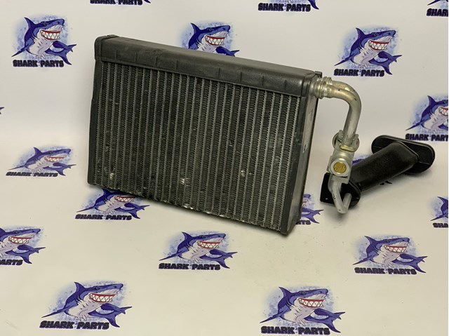 Випарник JQB000160 LAND ROVER