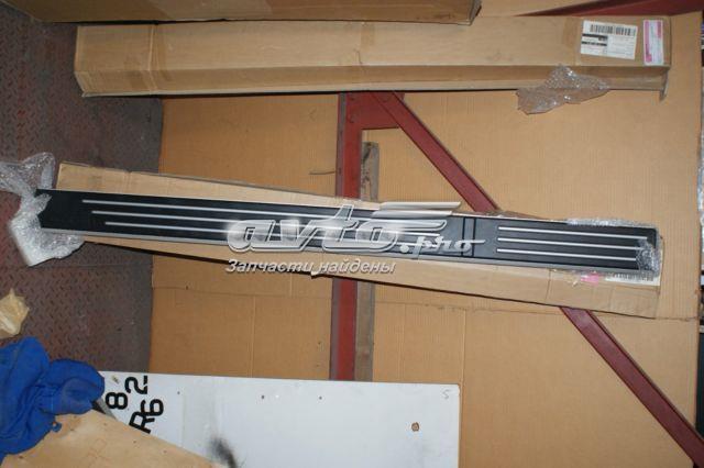 Дуги-пороги бічні LR004814 LAND ROVER