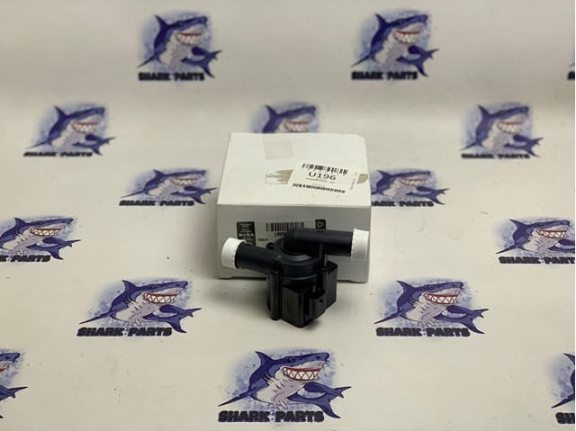 Помпа водяна, додатковий електричний LR039070 LAND ROVER