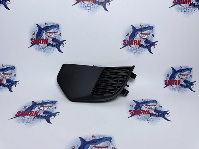Решітка переднього бампера, ліва LR061236 LAND ROVER