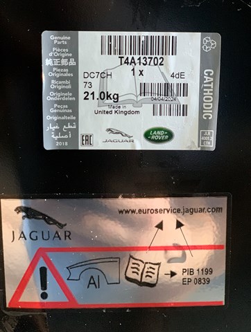 Капот T4A13702 JAGUAR