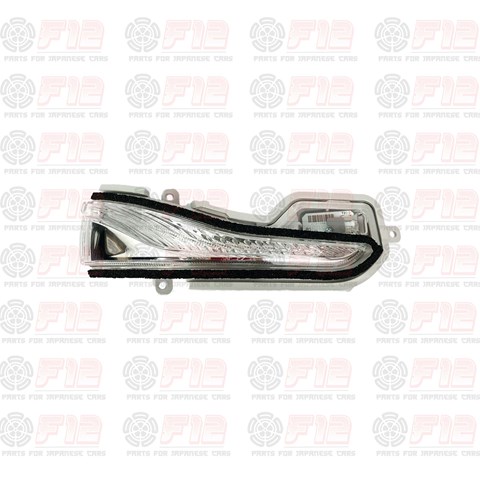 Покажчик повороту дзеркала, правий 261604GA0A NISSAN