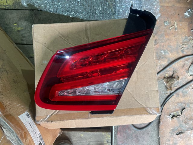 Ліхтар задній правий A2179060657 MERCEDES