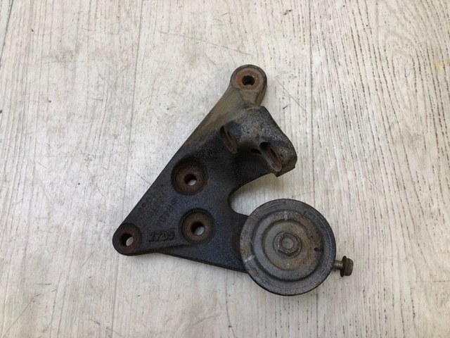 Ролик натяжителя ременя агрегатів Toyota Prius