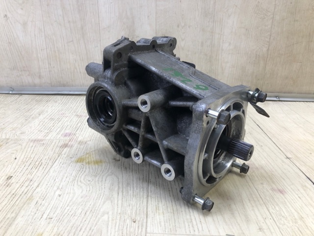 Редуктор середнього моста (головна передача) Mitsubishi Outlander II XL