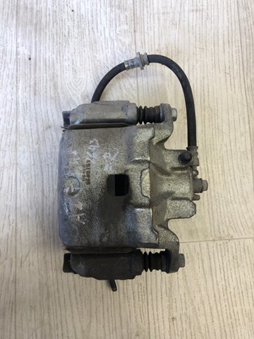 Супорт гальмівний, передній, правий 410013TA0A NISSAN