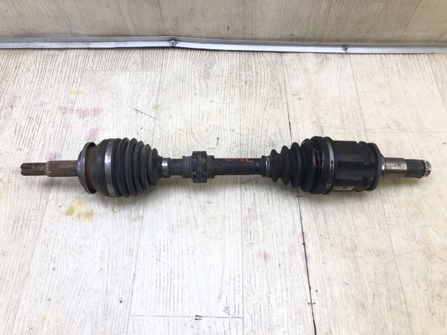 Привід передній лівий Тойота Рав 4 III