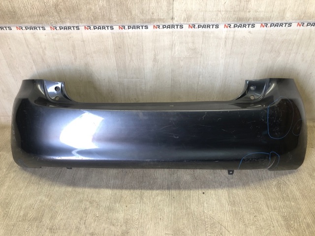 Буфер (бампер) задній Toyota Auris UKP