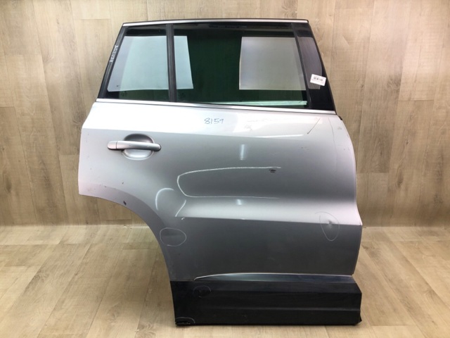 Двері задні в зборі 5N0833056A VAG