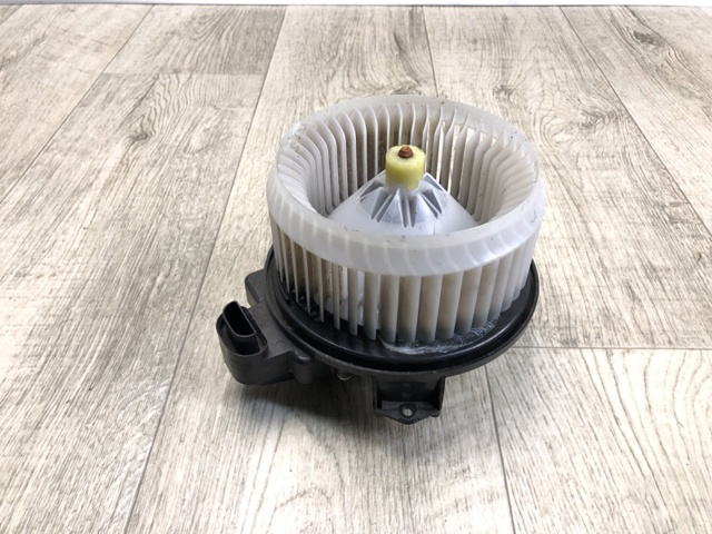 Електромотор пічки 8710342100 TOYOTA