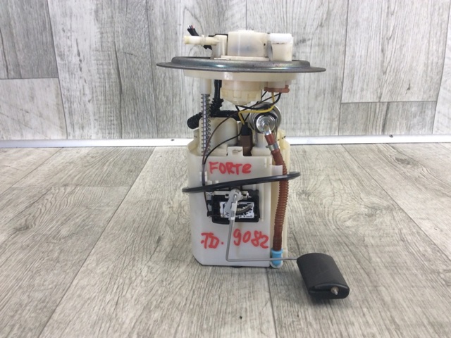 Датчик рівня палива в б / баку KIA Cerato 2