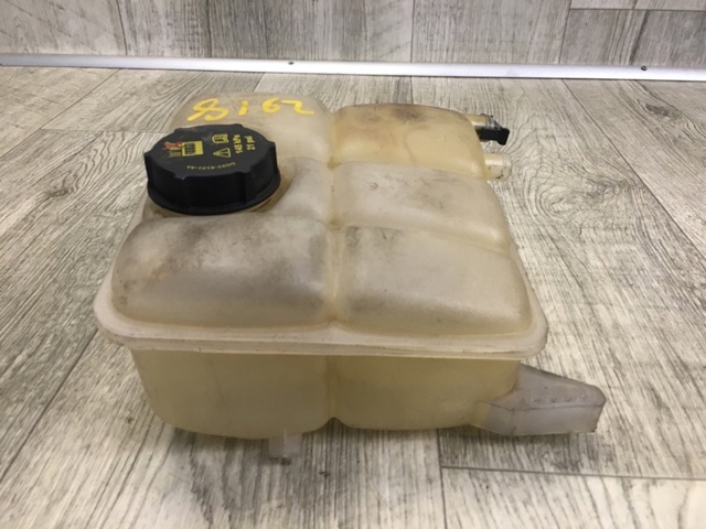 Бачок розширювальний CV6Z8A080A FORD