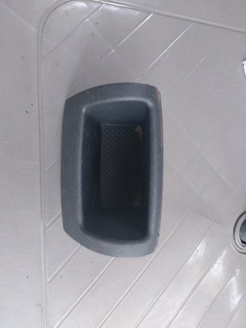 Попільничка центральної консолі 1Z0858373 VAG