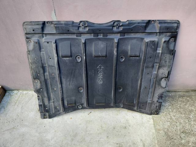 Кожух підлоги (кришки люків підлоги) 748N23NA0A NISSAN