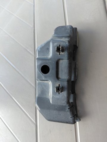 Кронштейн підсилювача переднього бампера 865132F500 HYUNDAI