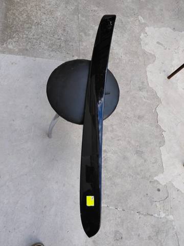 Крило на багажник 872103W000 HYUNDAI