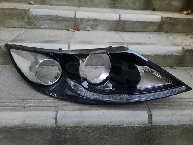 Права блок фара 921023U250 HYUNDAI